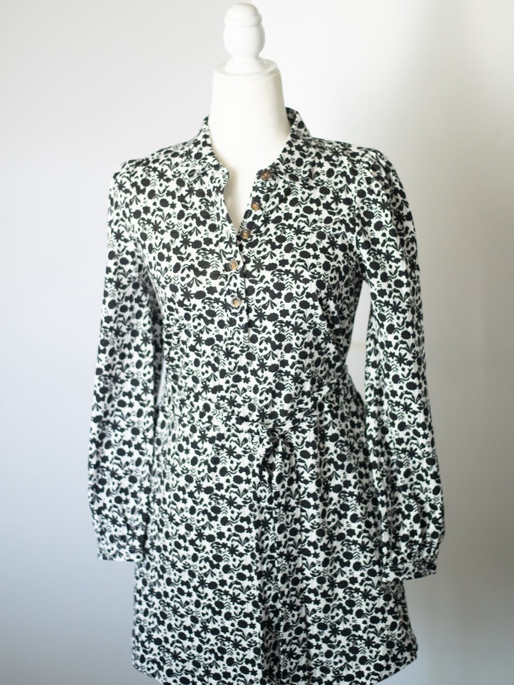 NWT Boden Black and White Floral Long-Sleeve Shirt Dress